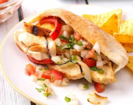 Chicken fajita sub